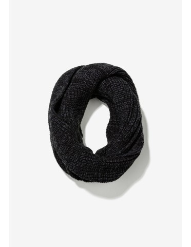 DUSTIN KNITTED SCARF