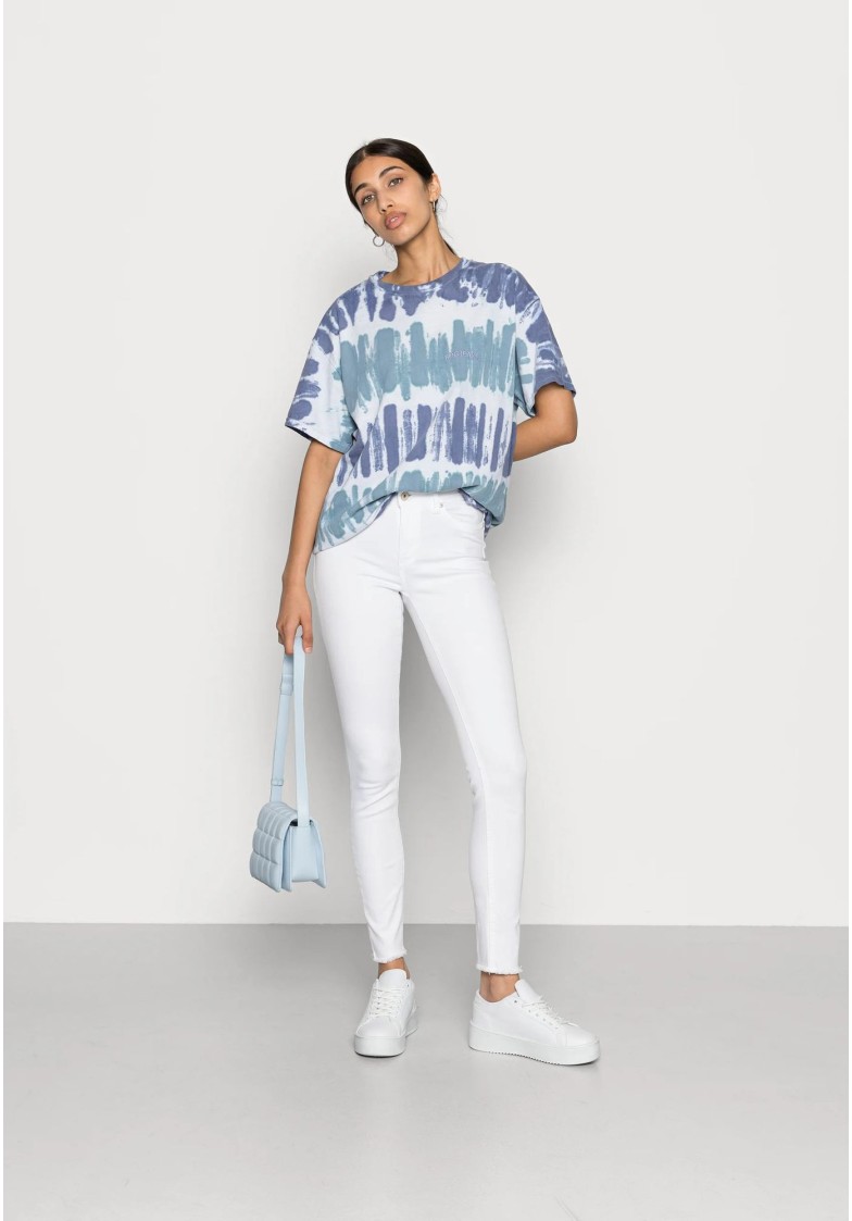 ONLBLUSH JEANS MW SK REA0730