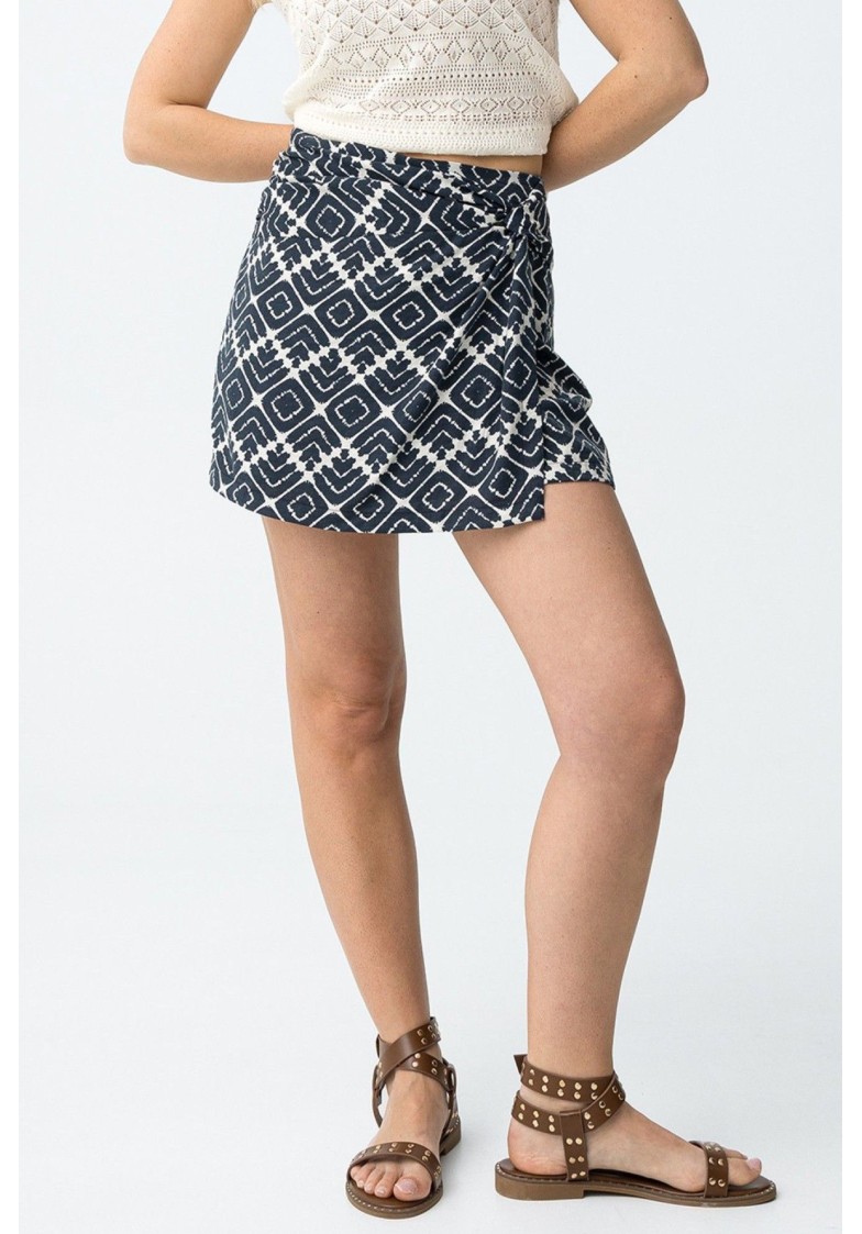 EMMA SKORT