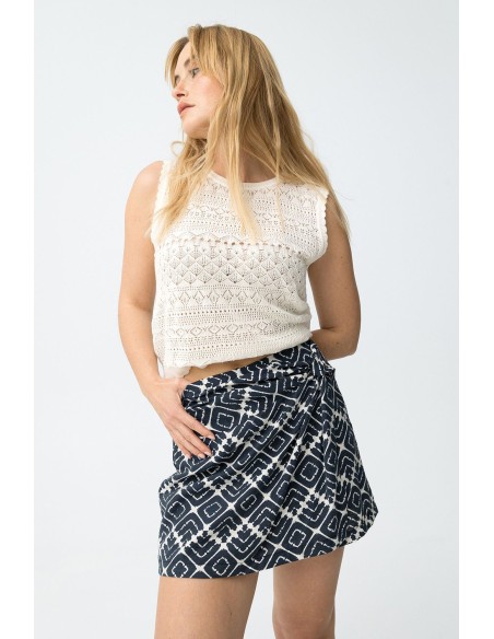 EMMA SKORT