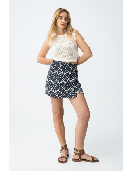 EMMA SKORT